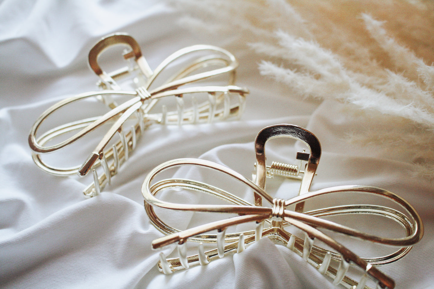 Gold Bow Clips