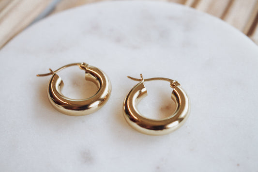 Thick Small Hoops - Gold