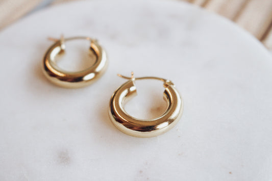 Thick Small Hoops - Gold