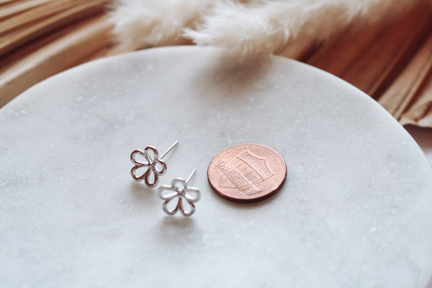 Daisy Studs - Silver